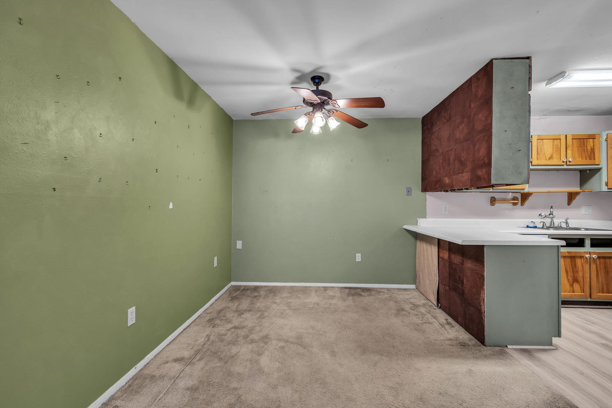 900 Mountain Creek Road, Unit 332 Chattanooga, TN 37405 - Photo 2 of 24 14-web-or-mls-900-mountain-creek-rd-332