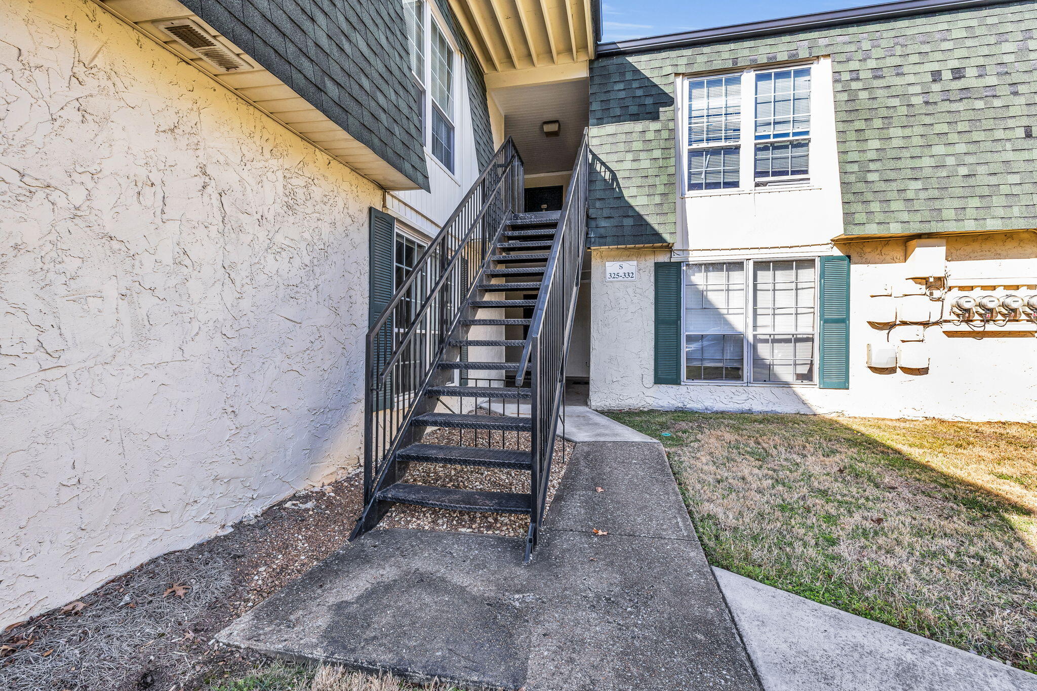 900 Mountain Creek Road, Unit 332 Chattanooga, TN 37405 - Photo 23 of 24 2-web-or-mls-900-mountain-creek-rd-332