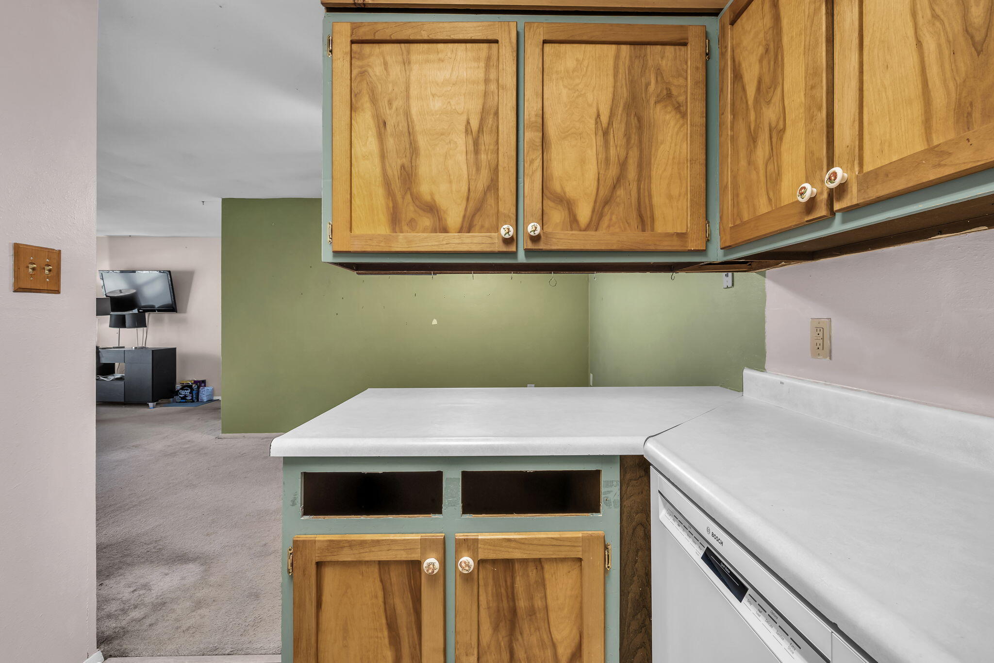 900 Mountain Creek Road, Unit 332 Chattanooga, TN 37405 - Photo 4 of 24 17-web-or-mls-900-mountain-creek-rd-332