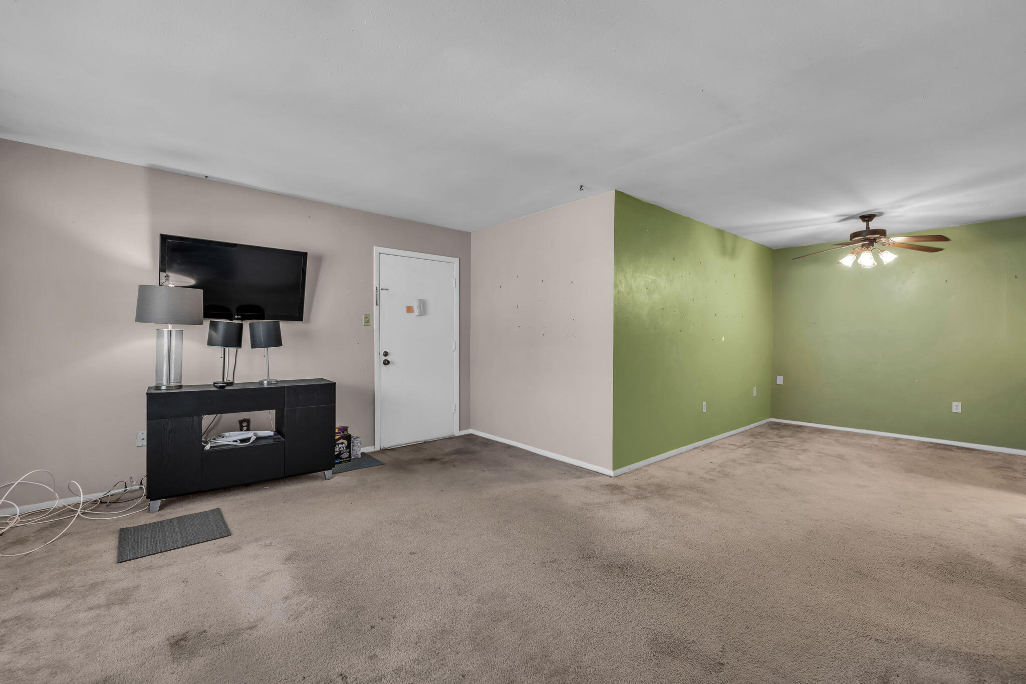 900 Mountain Creek Road, Unit 332 Chattanooga, TN 37405 - Photo 5 of 24 12-web-or-mls-900-mountain-creek-rd-332