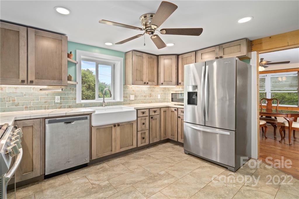 90 Beaverdam Loop Road Candler, NC 28715 - Photo 10 of 26 Gallery Image 10