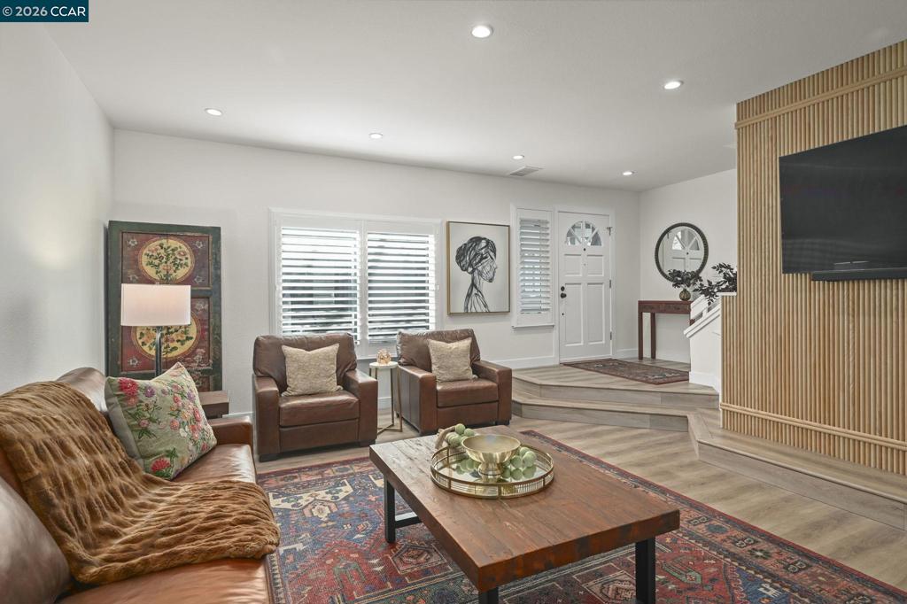 1713-1713 Geary Road Walnut Creek, CA 94597 - Photo 3 of 49