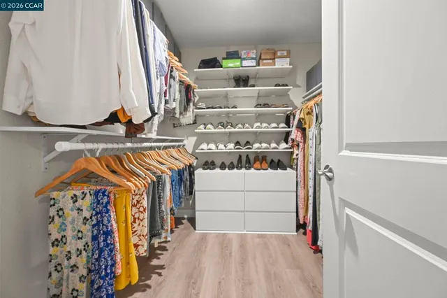 $950,000 | 1713-1713 Geary Road, Walnut Creek, CA 94597