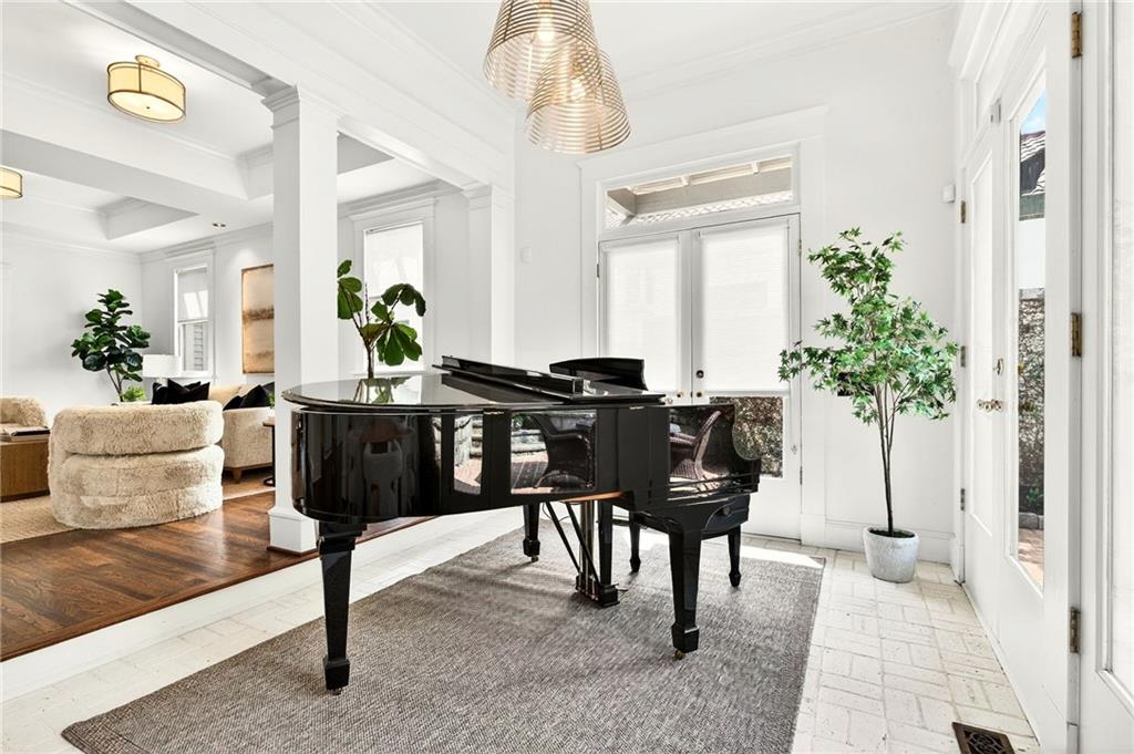 94 Inman Circle Northeast Atlanta, GA 30309 - Photo 14 of 43