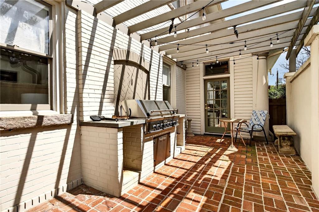 94 Inman Circle Northeast Atlanta, GA 30309 - Photo 35 of 43