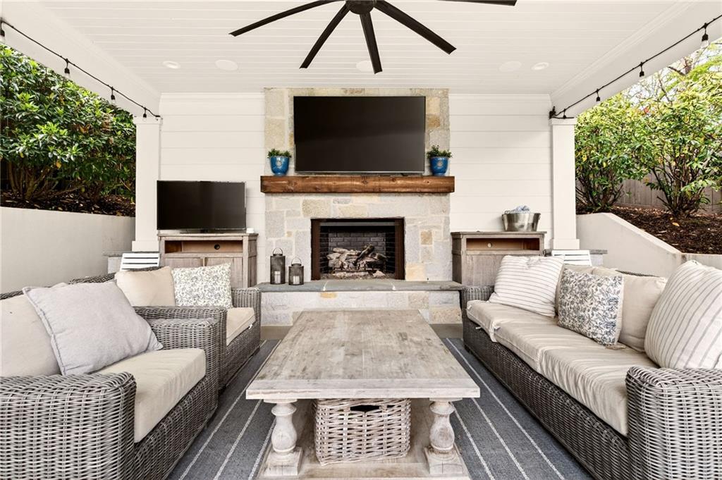 94 Inman Circle Northeast Atlanta, GA 30309 - Photo 38 of 43