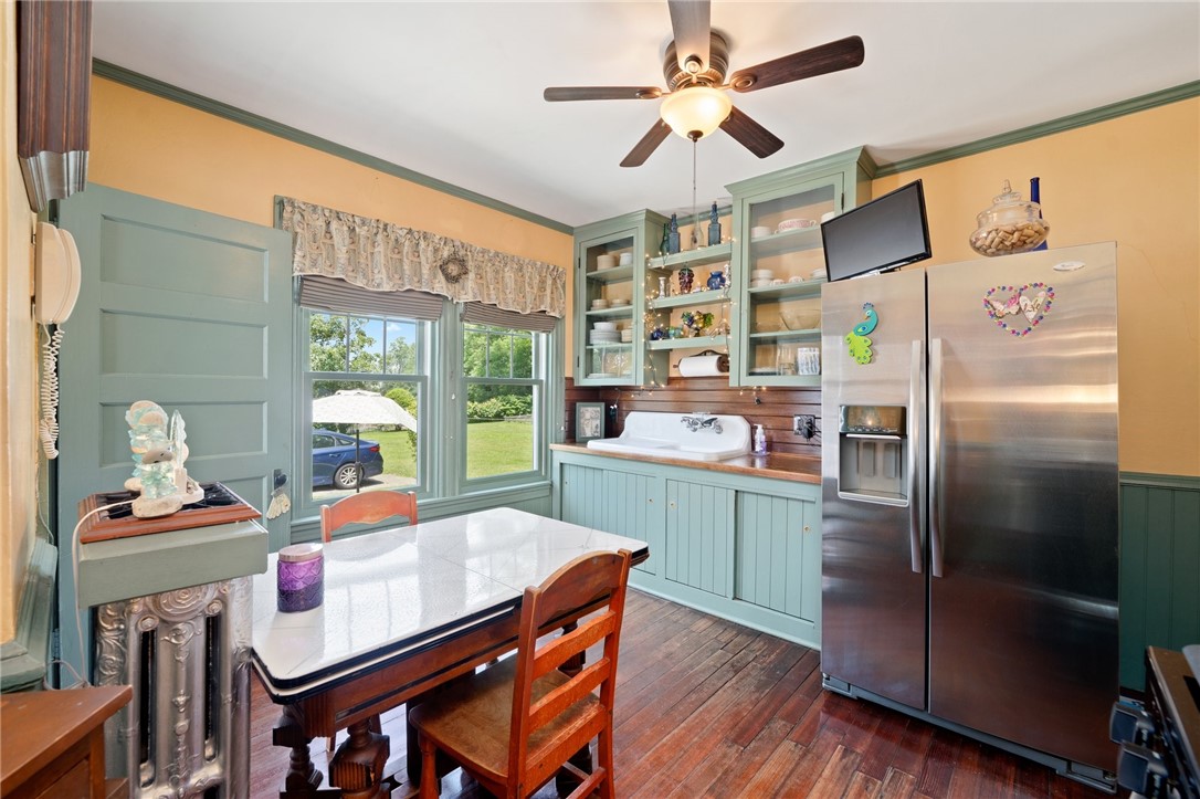 31 Bridge Street Warren, RI 02885 - Photo 15 of 50 Gallery Image 15