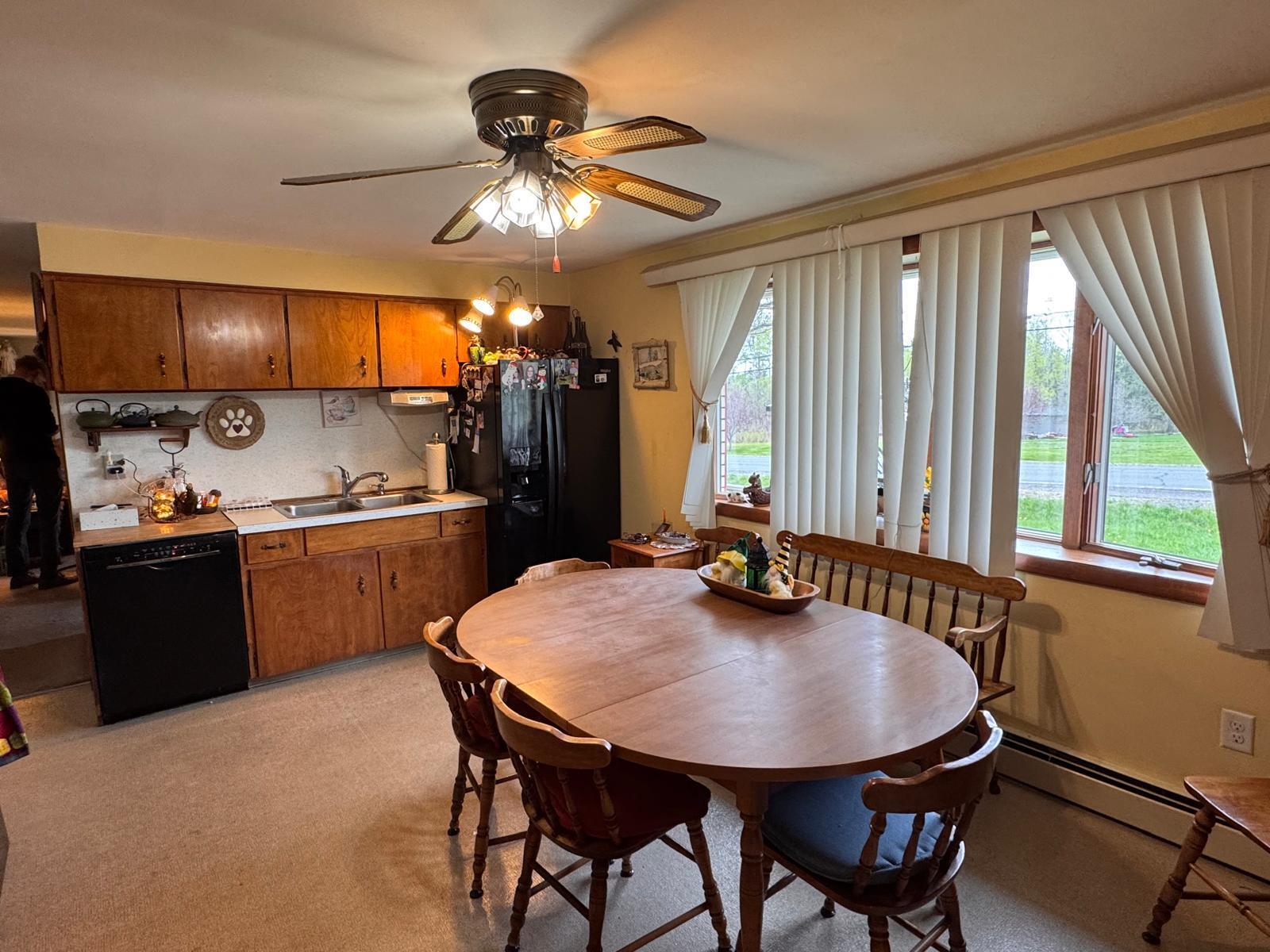 801 State Road Mapleton, ME 04757 - Photo 9 of 29 Dining Area