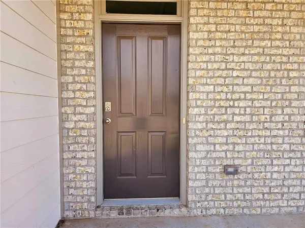 $2,400 | 306 Walnut Grv Way, Pendergrass, GA 30567