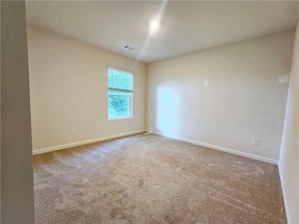 $2,400 | 306 Walnut Grv Way, Pendergrass, GA 30567