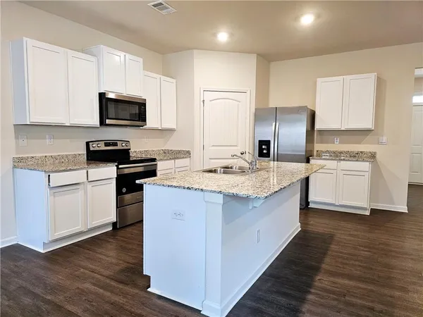 $2,400 | 306 Walnut Grv Way, Pendergrass, GA 30567