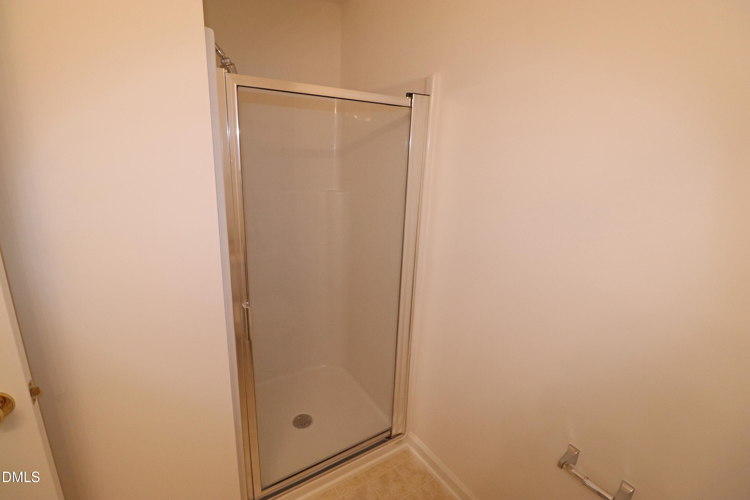 2332 Persimmon Ridge Drive Raleigh, NC 27604 - Photo 29 of 45 Shower