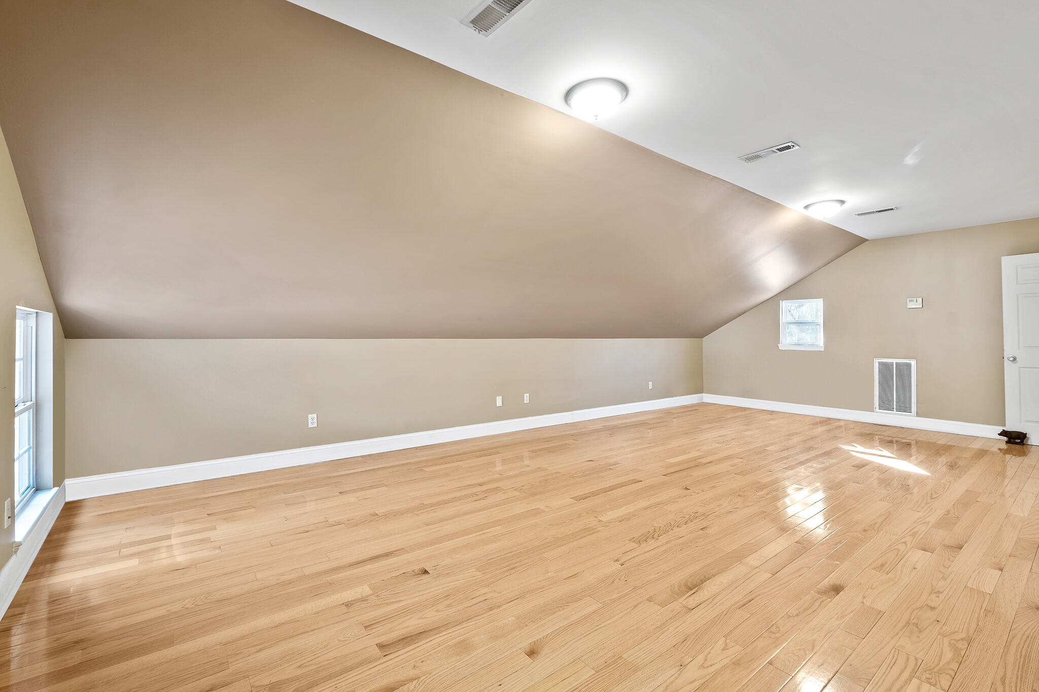 2335 Little Bend Road Signal Mountain, TN 37377 - Photo 21 of 40 Bonus Room