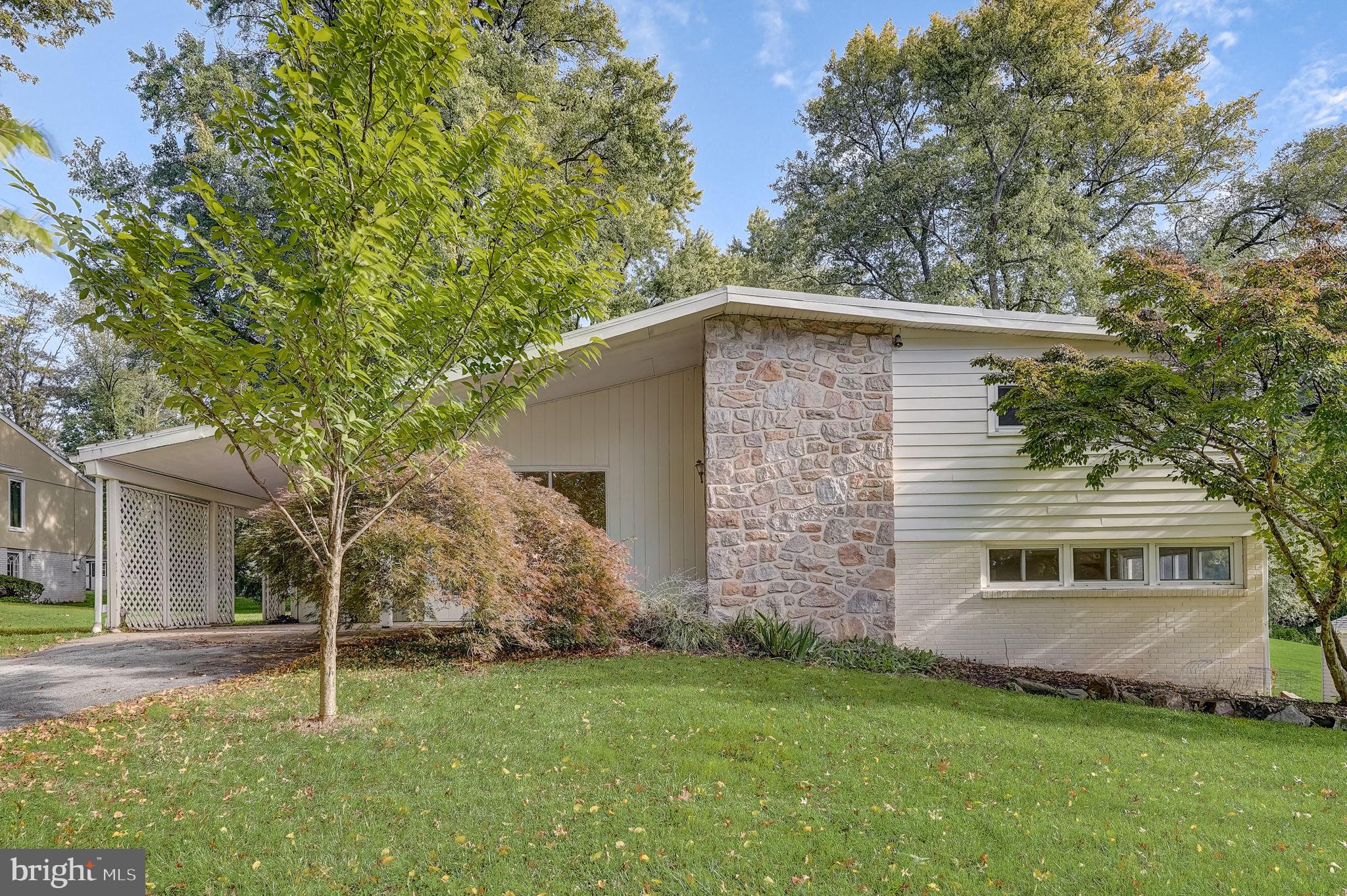 8201 Cobden Road Glenside, PA 19038 - Photo 2 of 31 Gallery Image 2