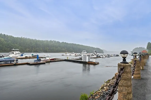 $695,000 | 60 Merrimac Street, Unit 604, Amesbury, MA 01913