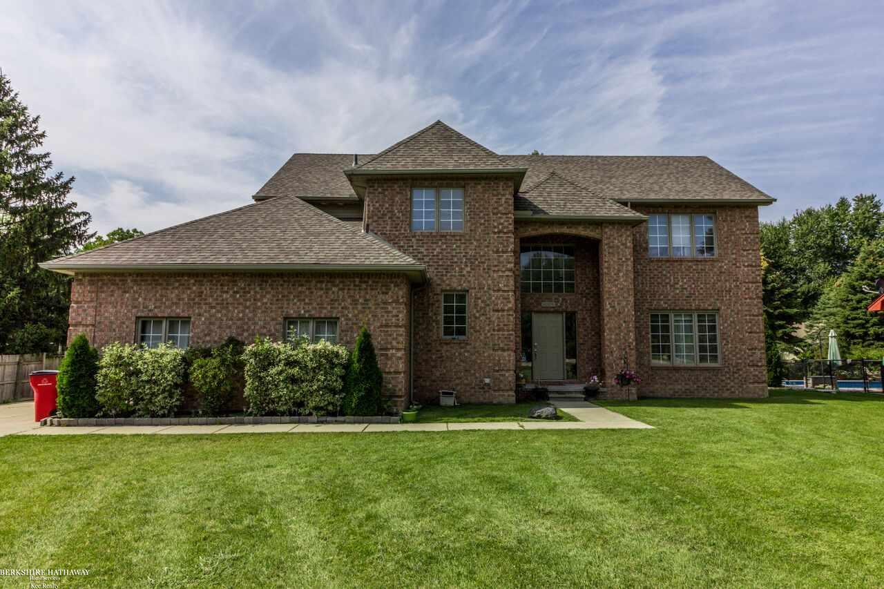 52655 Fairchild Road Chesterfield, MI 48051 - Photo 1 of 22