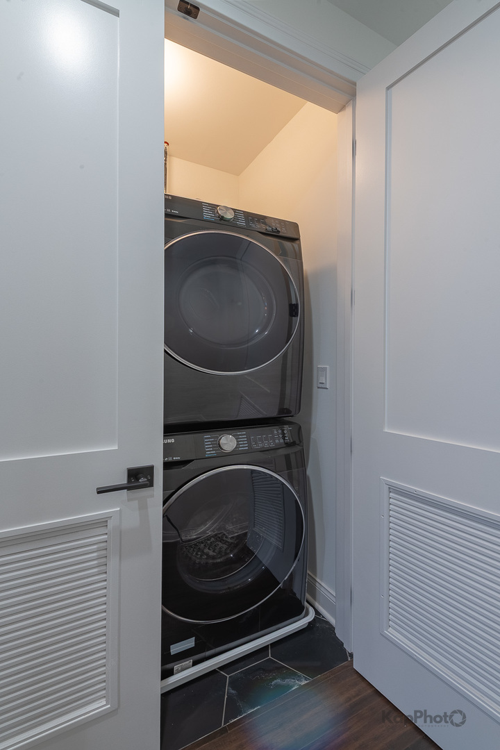 2646 West Augusta Boulevard, Unit 1 Chicago, IL 60622 - Photo 26 of 34