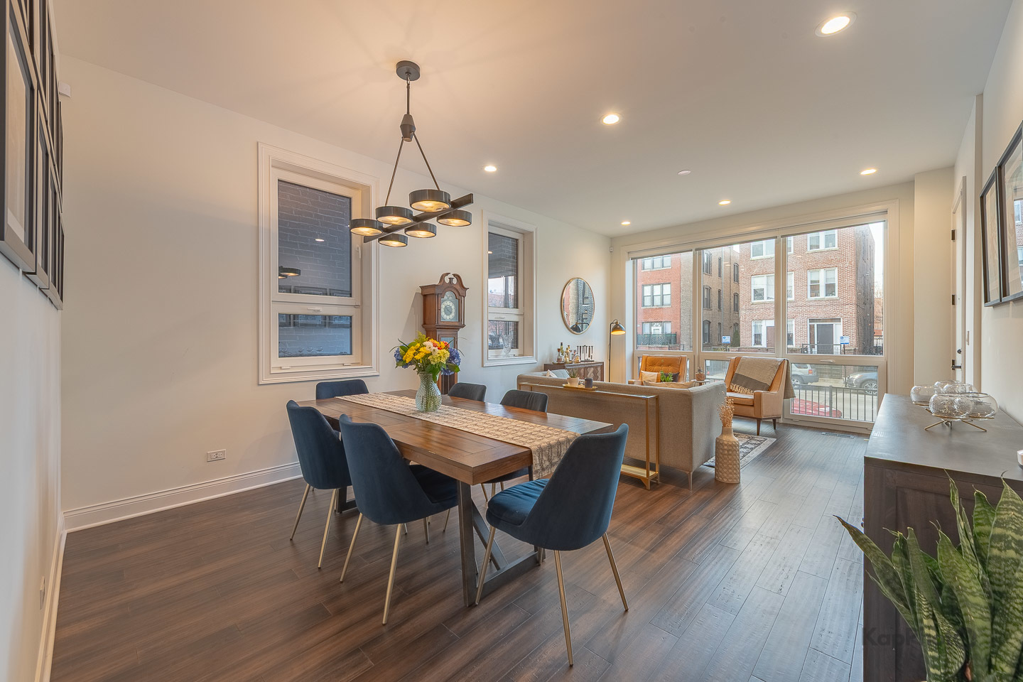 2646 West Augusta Boulevard, Unit 1 Chicago, IL 60622 - Photo 4 of 34