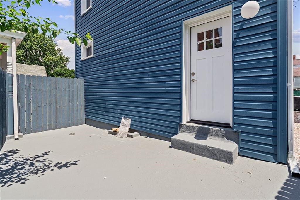 296 Foster Way Pittsburgh, PA 15201 - Photo 6 of 33