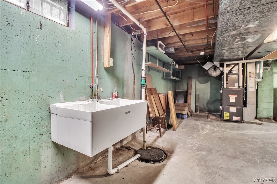 2600 Baseline Road Grand Island, NY 14072 - Photo 43 of 46