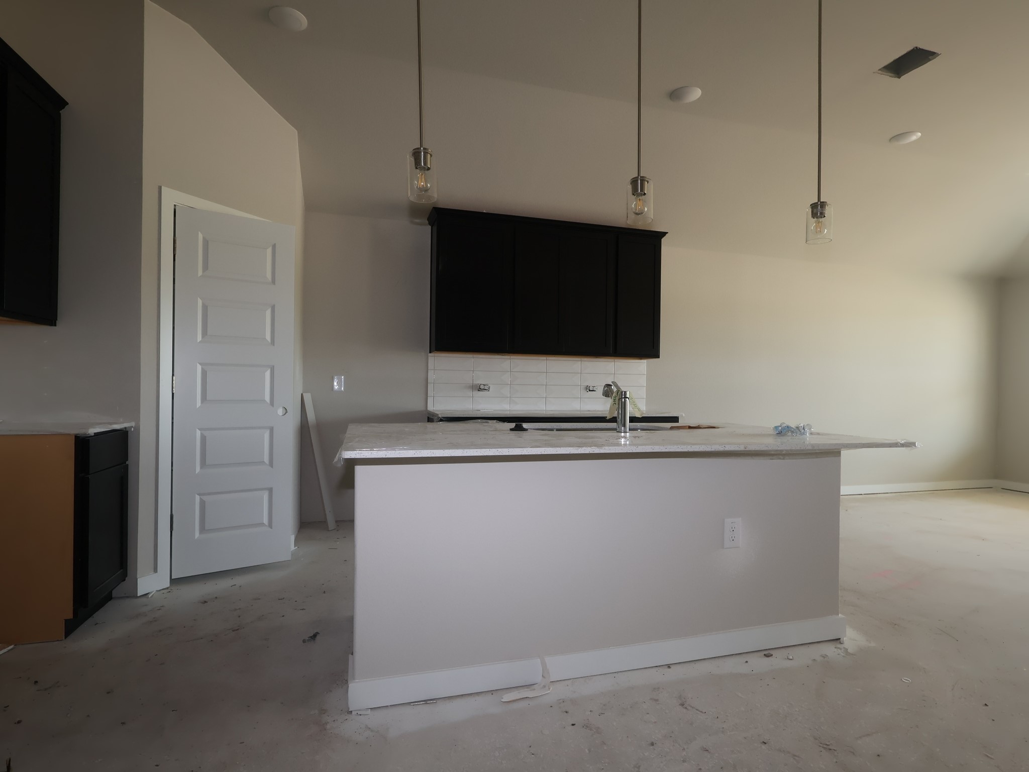 7400 Pullman Cove Austin, TX 78747 - Photo 4 of 17