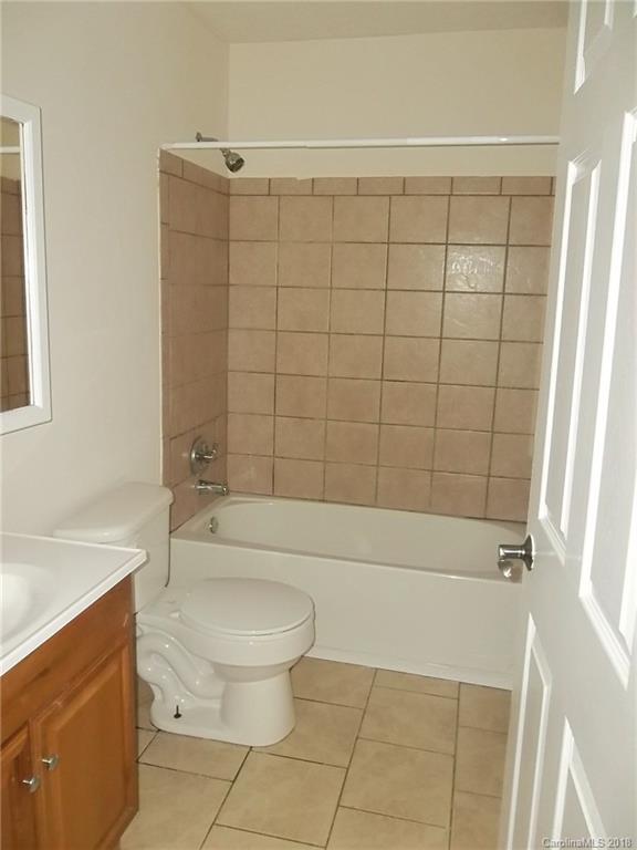 7538 Eastbourne Road Charlotte, NC 28227 - Photo 4 of 7