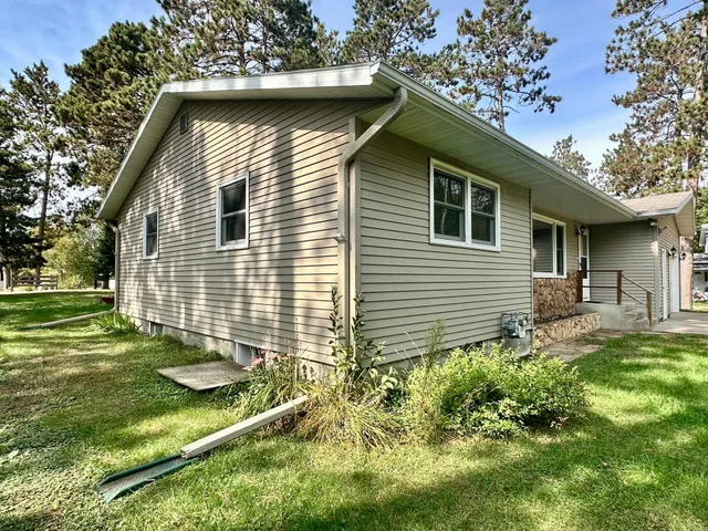 $219,000 | 29 Fir Avenue Northwest, Menahga, MN 56464