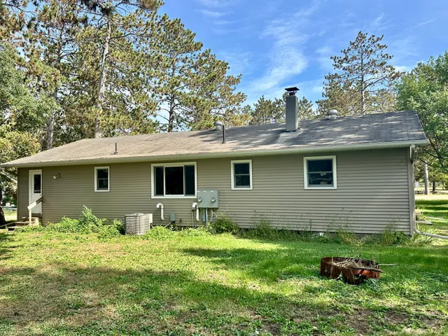 $219,000 | 29 Fir Avenue Northwest, Menahga, MN 56464