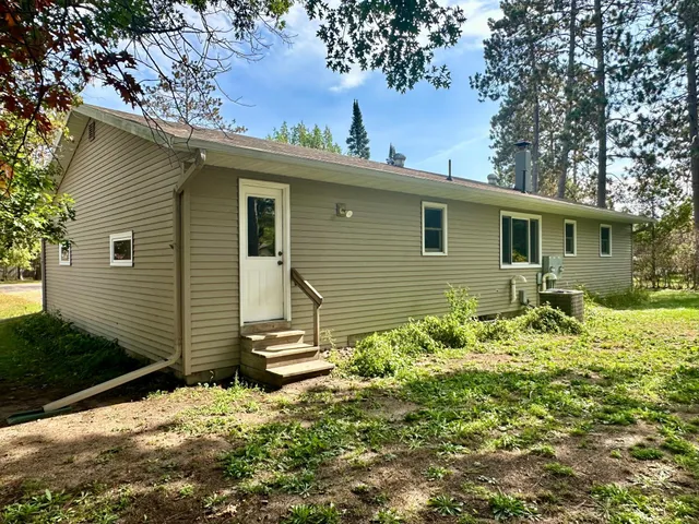 $219,000 | 29 Fir Avenue Northwest, Menahga, MN 56464