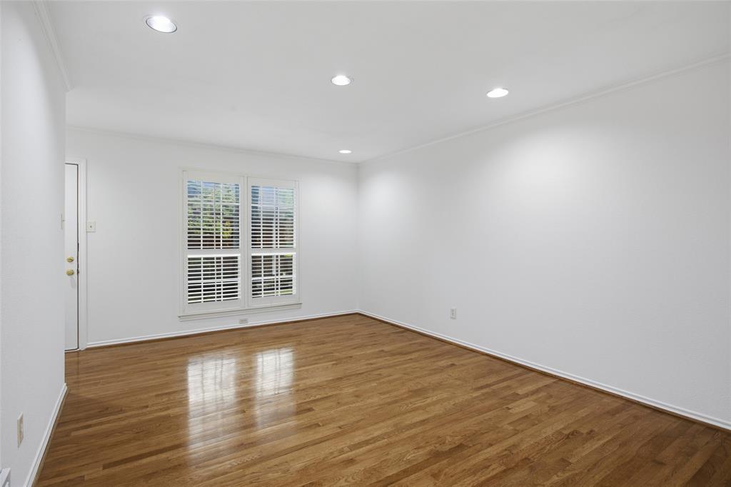 1333 Roaring Springs Road, Unit 1333 Fort Worth, TX 76114 - Photo 4 of 23