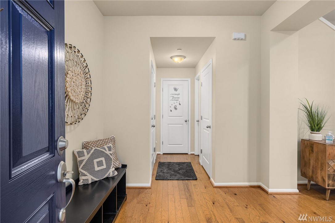 10621 Ross Road, Unit C Bothell, WA 98011 - Photo 3 of 18 Gallery Image 3