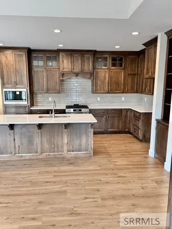 $615,000 | 340 Meadow Walk Drive, Shelley, ID 83274