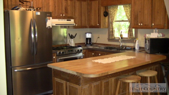 142 Twisting Trail Deep Gap, NC 28618 - Photo 22 of 23 Gallery Image 22