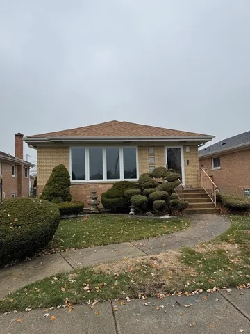 a view of a house with a patio