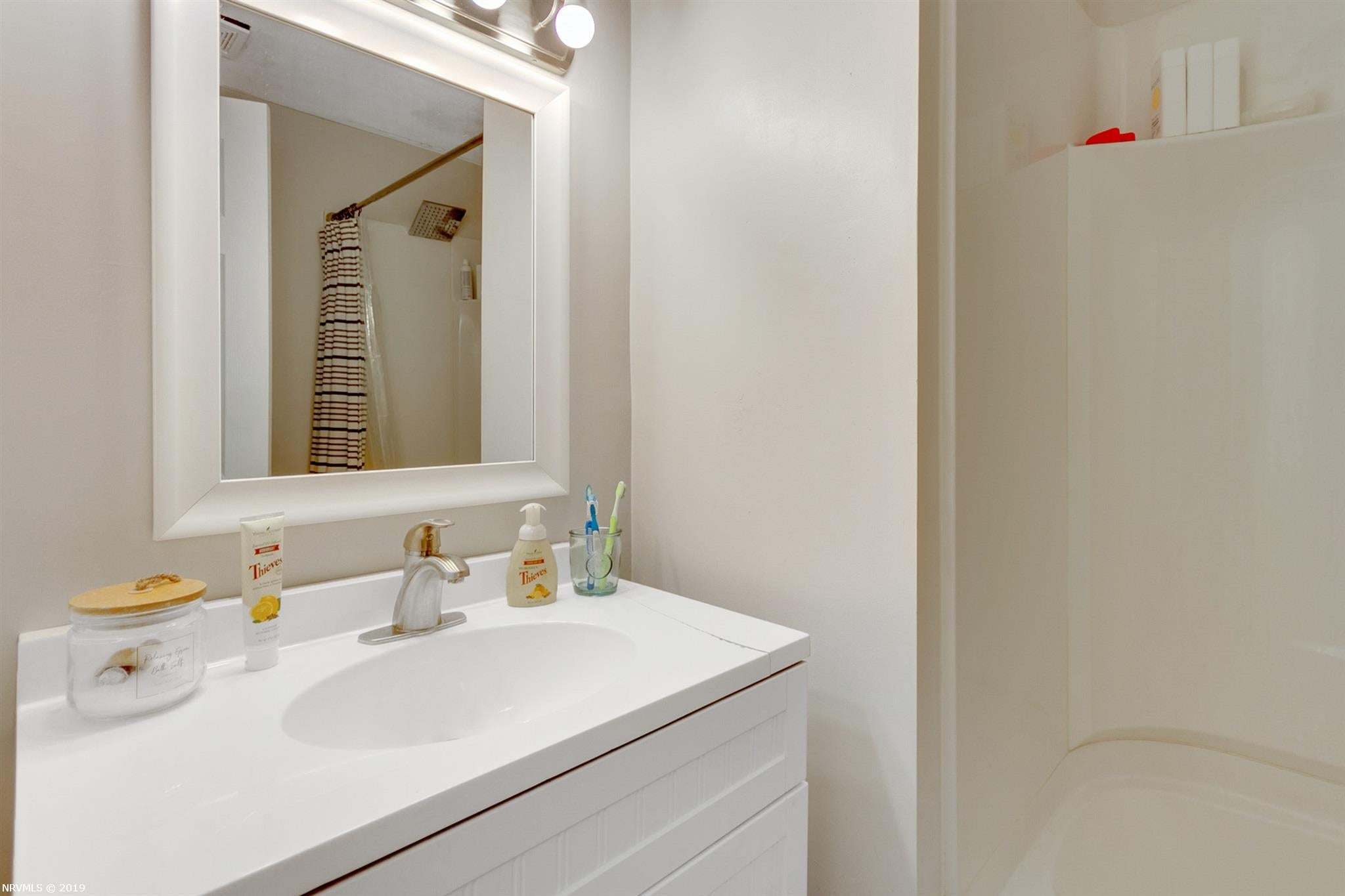 4035 Bains Chapel Road Radford, VA 24141 - Photo 21 of 39 Gallery Image 21