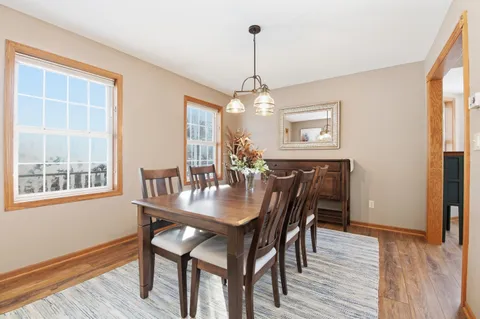 $899,900 | 1815 Bark River Drive, Delafield, WI 53029