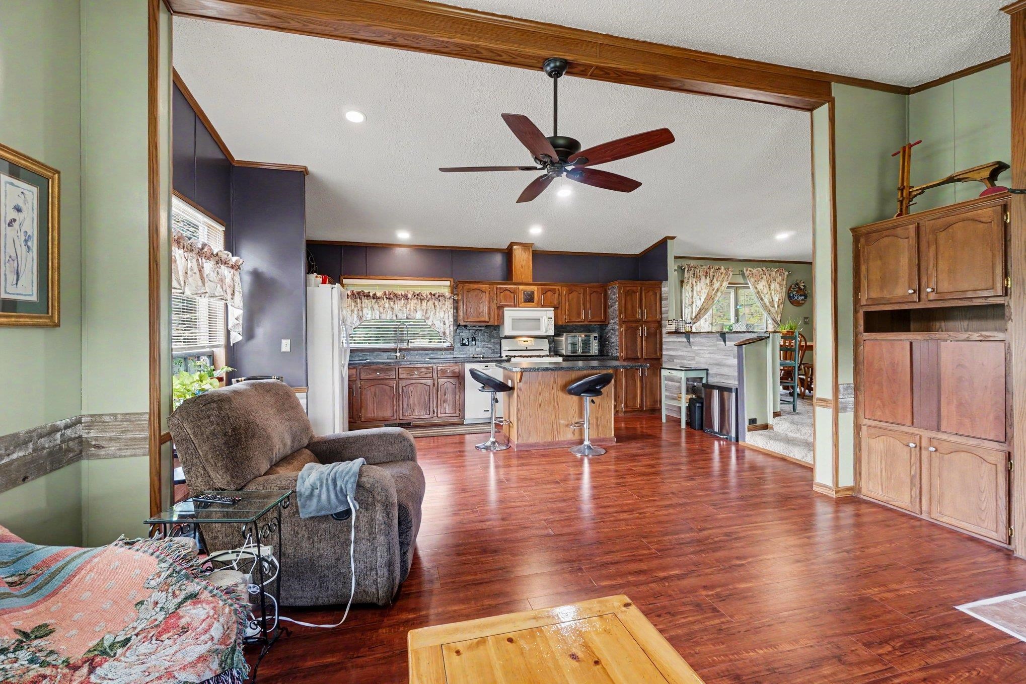 9145 Lydell Road Farwell, MI 48622 - Photo 9 of 27