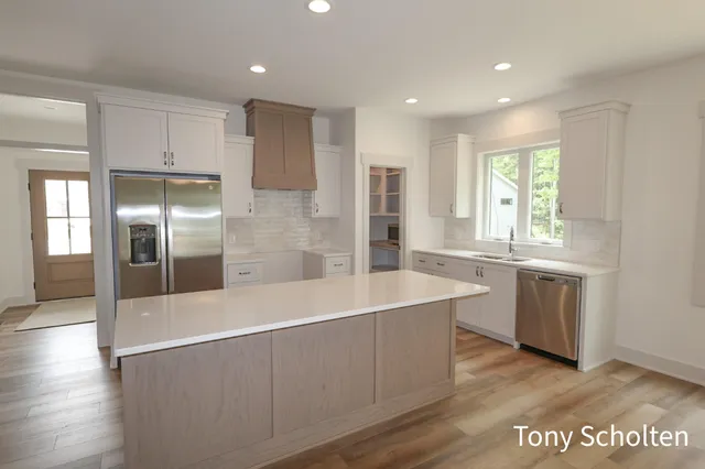 $544,500 | 5178 Blendon Mdw Circle, Unit 46, Hudsonville, MI 49426