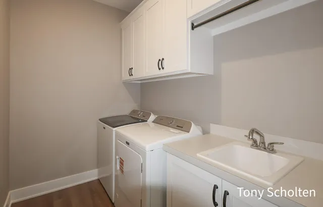 $544,500 | 5178 Blendon Mdw Circle, Unit 46, Hudsonville, MI 49426