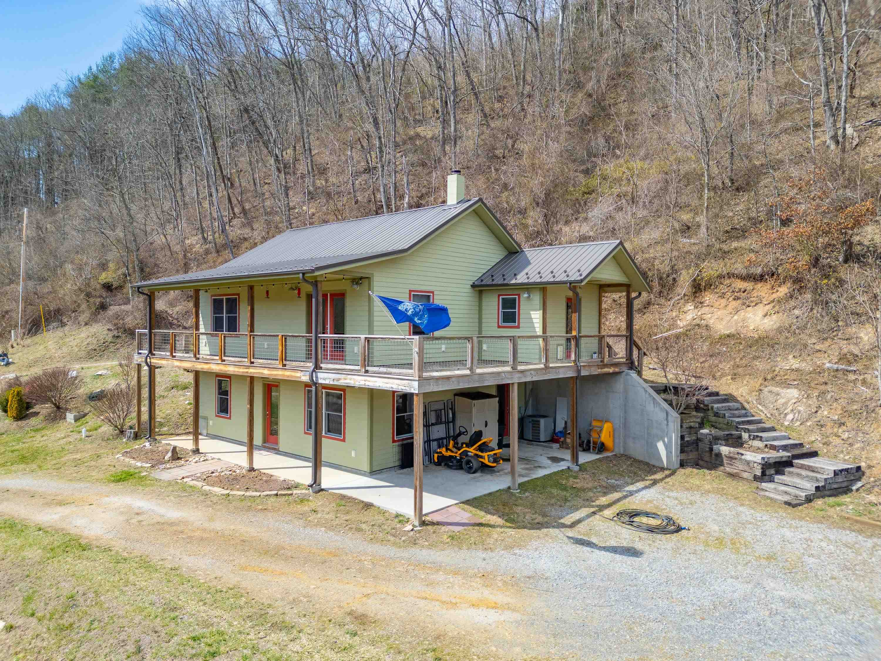 2389 Thunderstruck Road Northeast Floyd, VA 24091 - Photo 52 of 86 Gallery Image 52