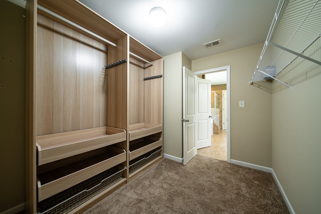 38 Pin Oak Way Hamilton, GA 31811 - Photo 43 of 50 a view of room with air conditioner and window