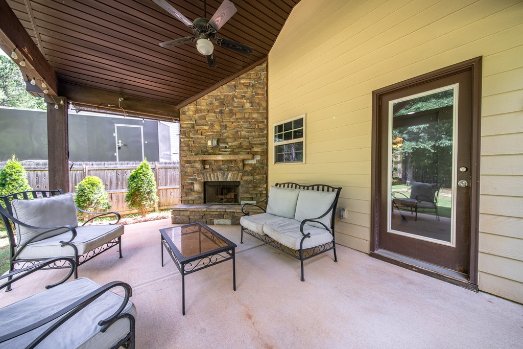 38 Pin Oak Way Hamilton, GA 31811 - Photo 47 of 50 a outdoor living space with furniture