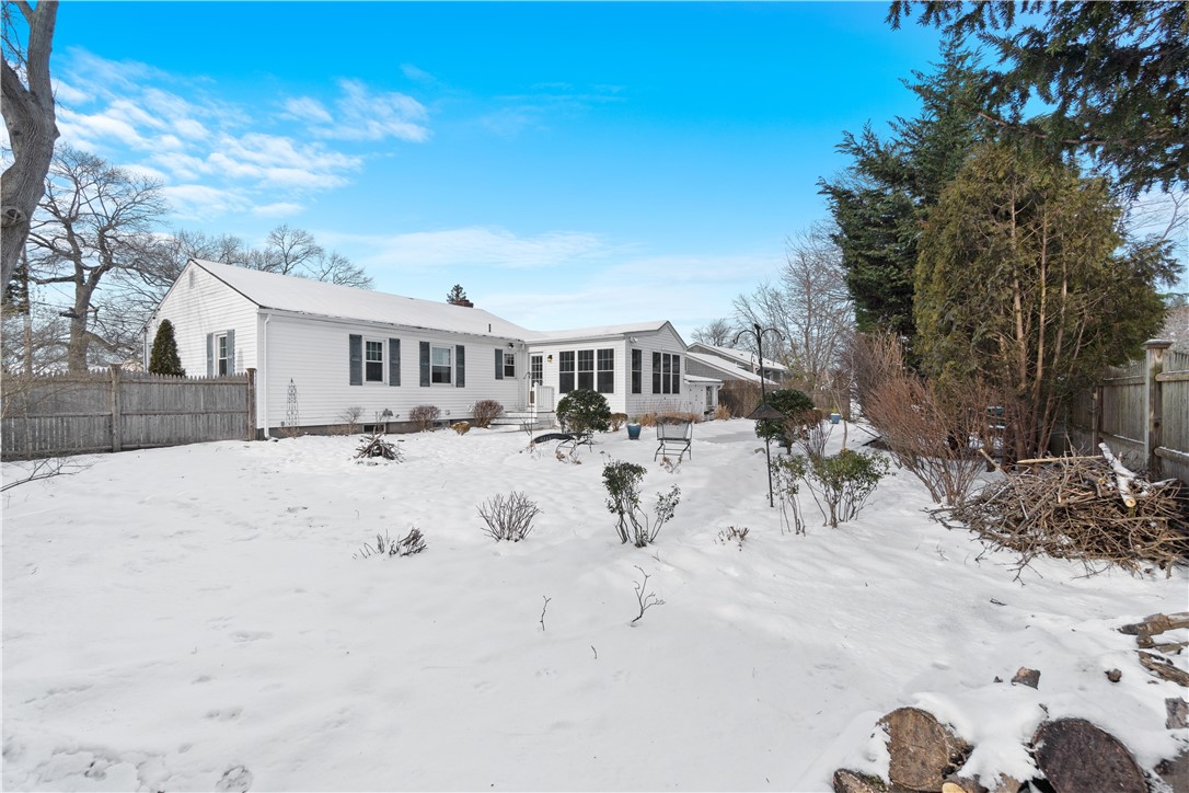 76 Leslie Road Warwick, RI 02888 - Photo 34 of 43