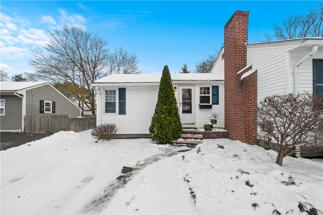 76 Leslie Road Warwick, RI 02888 - Photo 39 of 43