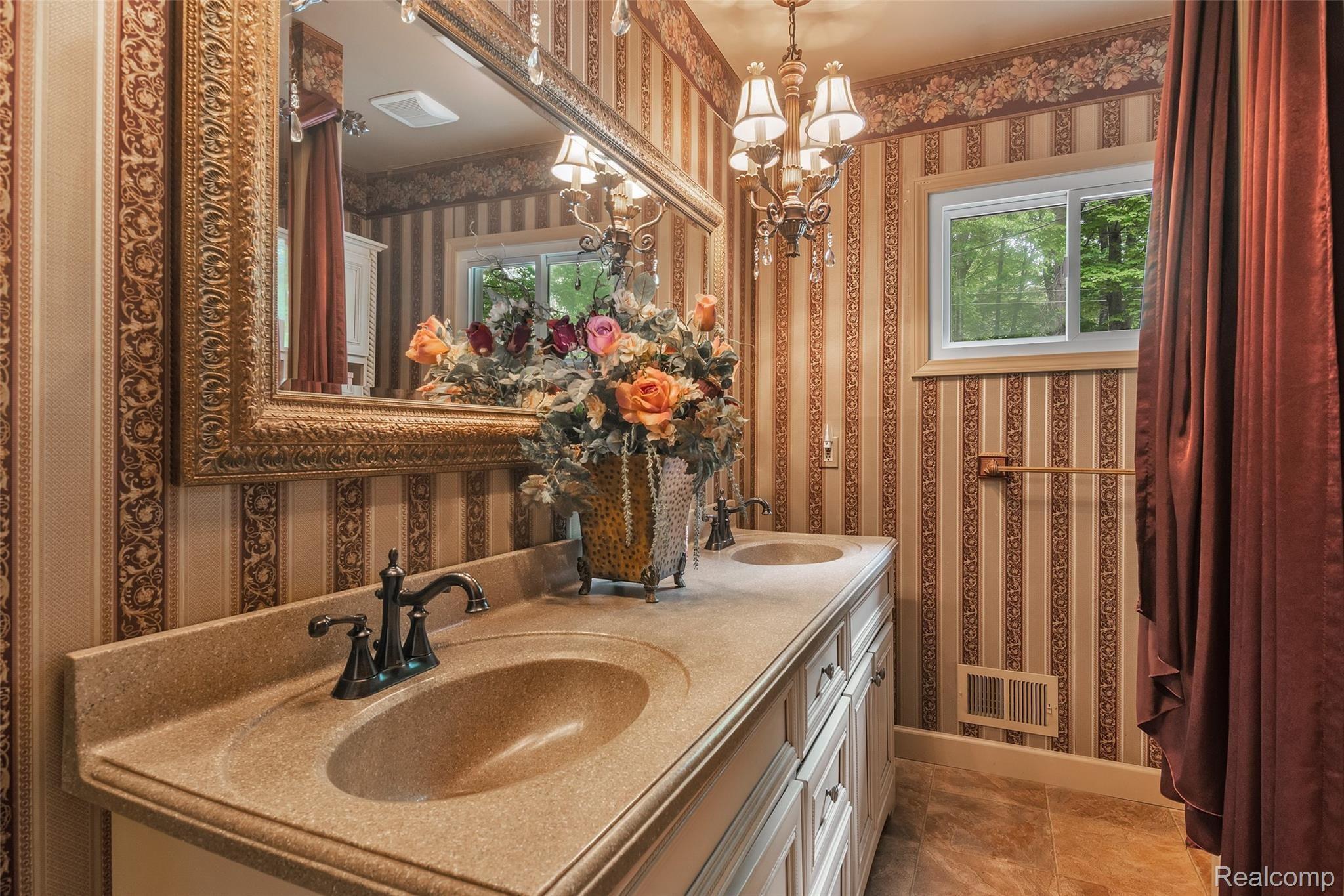 27117 Bell Road New Boston, MI 48164 - Photo 30 of 49 23-27117-Bell-Rd-WindowStill-Real-Estate-Photography-23.jpg