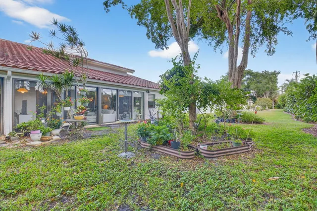 $465,000 | 10559 Ladypalm Lane, Unit A, Boca Raton, FL 33498