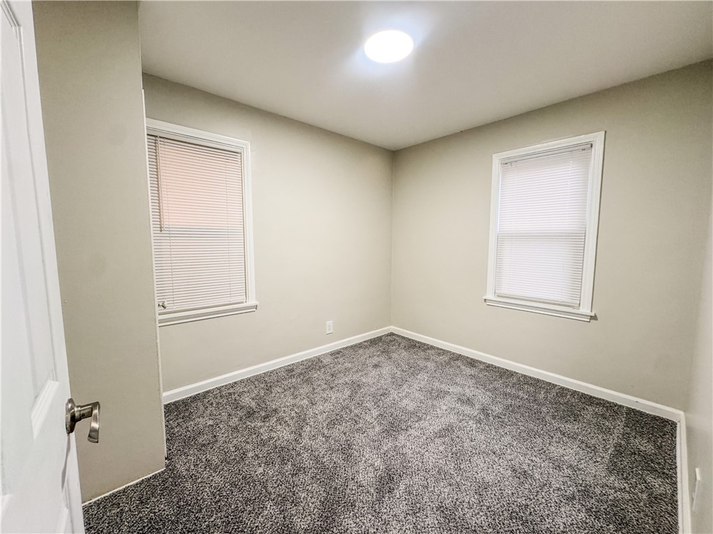 283 Forgham Road Greece, NY 14616 - Photo 11 of 21