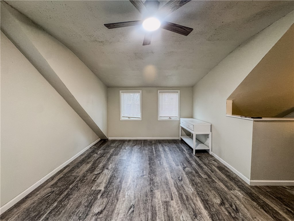 283 Forgham Road Greece, NY 14616 - Photo 14 of 21