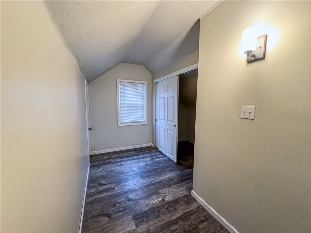 283 Forgham Road Greece, NY 14616 - Photo 16 of 21