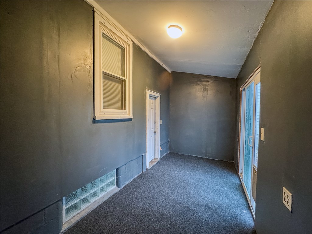 283 Forgham Road Greece, NY 14616 - Photo 18 of 21